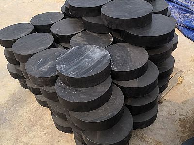 高阳县板式橡胶支座由若干层橡胶片与薄钢板经加压硫化